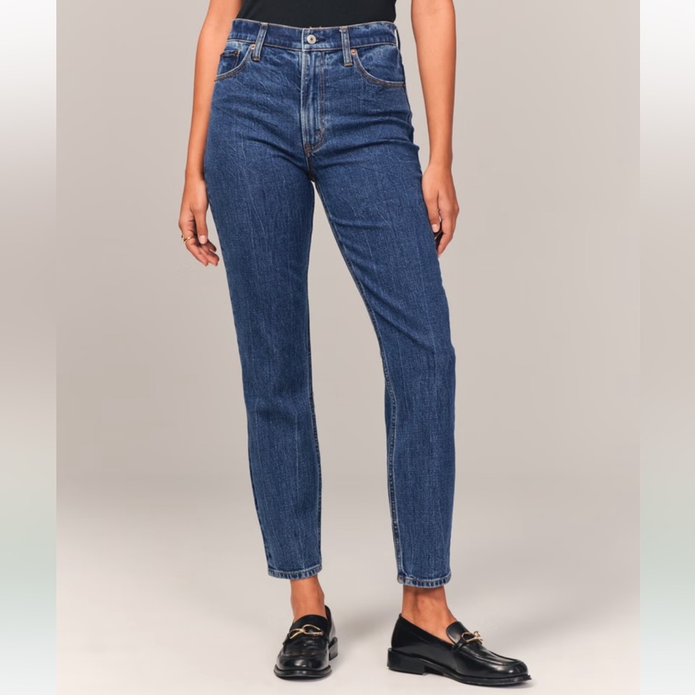 Abercrombie high rise mom jeans size 30 regular